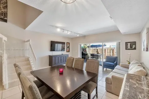 9891 SW 118th Place Miami FL 33186