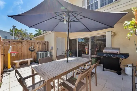 9891 SW 118th Place Miami FL 33186