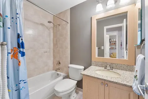 9891 SW 118th Place Miami FL 33186
