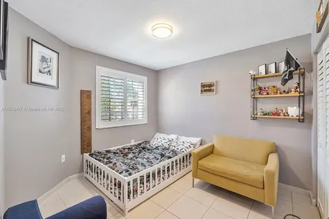 9891 SW 118th Place Miami FL 33186