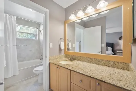 9891 SW 118th Place Miami FL 33186