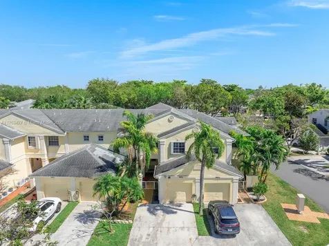9891 SW 118th Place Miami FL 33186