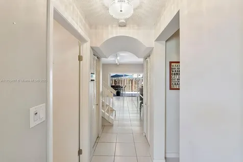 9891 SW 118th Place Miami FL 33186