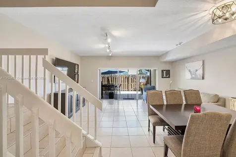 9891 SW 118th Place Miami FL 33186