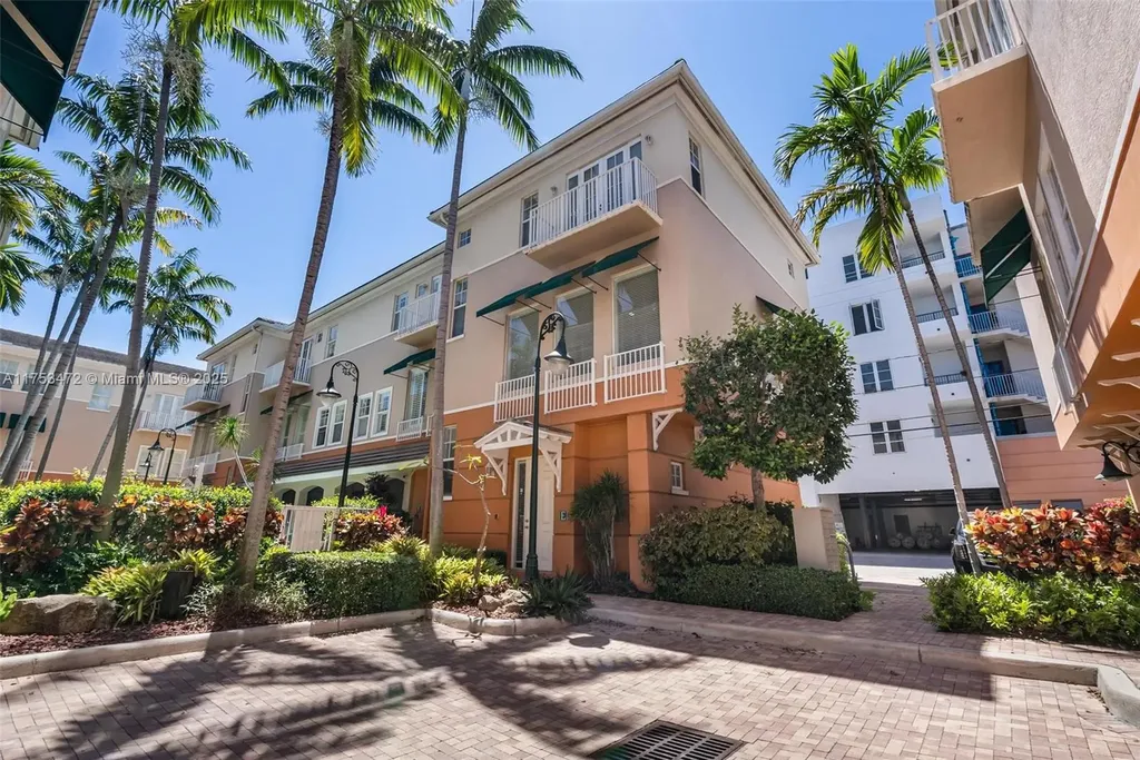 180 NE 6th Avenue Delray Beach FL 33483