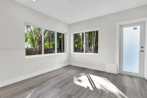 738 NE 73rd Street Miami FL 33138