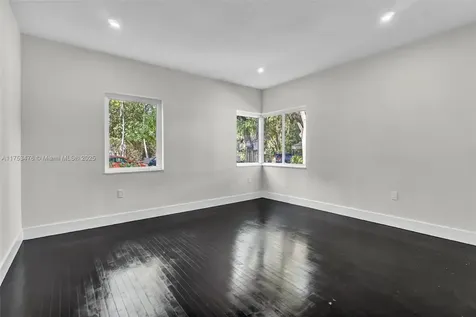 738 NE 73rd Street Miami FL 33138