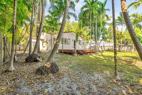 738 NE 73rd Street Miami FL 33138