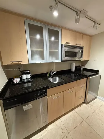 2670 E Sunrise Boulevard Fort Lauderdale FL 33304