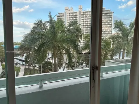 2670 E Sunrise Boulevard Fort Lauderdale FL 33304