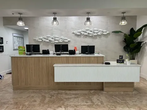 2670 E Sunrise Boulevard Fort Lauderdale FL 33304