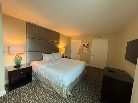 2670 E Sunrise Boulevard Fort Lauderdale FL 33304