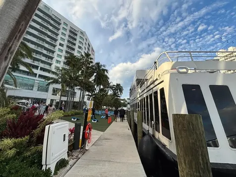 2670 E Sunrise Boulevard Fort Lauderdale FL 33304