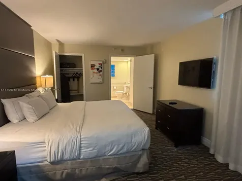 2670 E Sunrise Boulevard Fort Lauderdale FL 33304