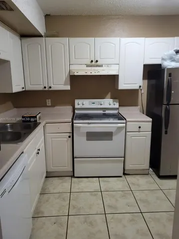 3710 NW 21st Street Lauderdale Lakes FL 33311