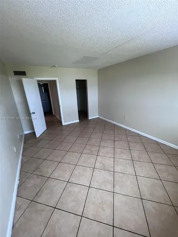 3710 NW 21st Street Lauderdale Lakes FL 33311