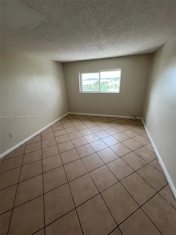 3710 NW 21st Street Lauderdale Lakes FL 33311