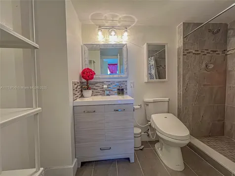 3625 N Country Club Drive Aventura FL 33180