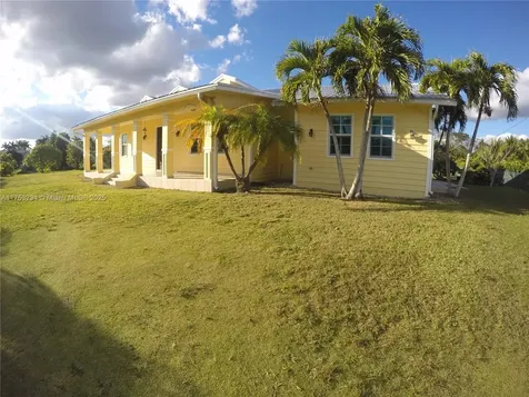 21401 SW 246th Street Homestead FL 33031