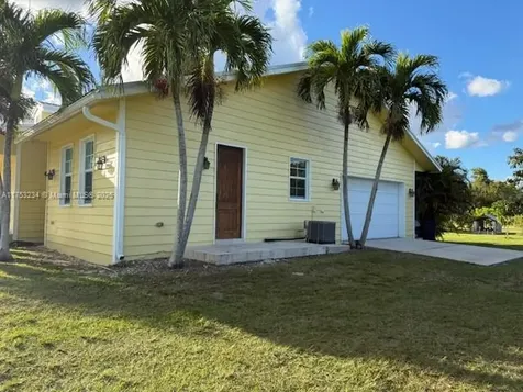 21401 SW 246th Street Homestead FL 33031