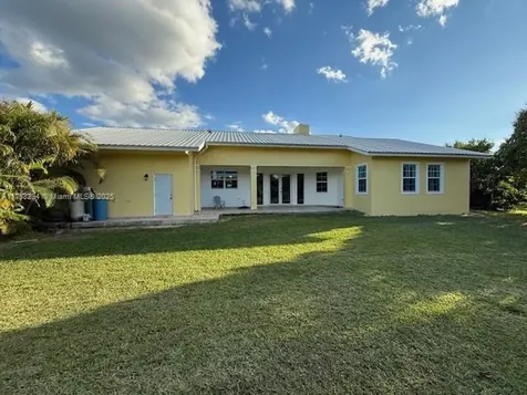 21401 SW 246th Street Homestead FL 33031