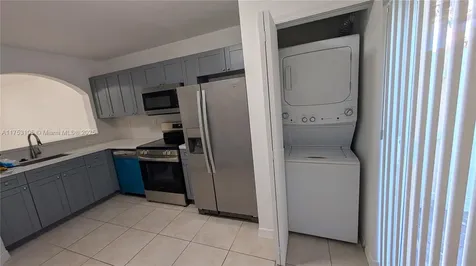 3395 NE 9th Street Homestead FL 33033
