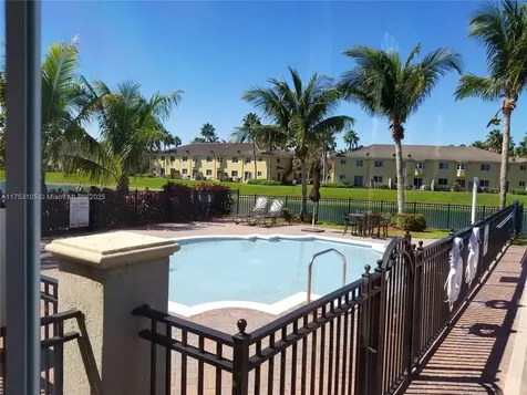 3395 NE 9th Street Homestead FL 33033