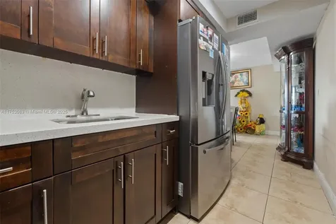 4801 NW 7th Street Miami FL 33126