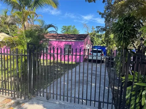 769 NW 118th Street Miami FL 33168