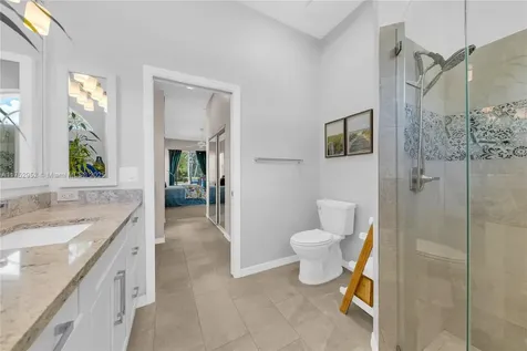 6922 E Mariposa Circle E Pembroke Pines FL 33331