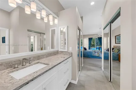 6922 E Mariposa Circle E Pembroke Pines FL 33331