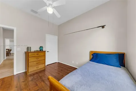 6922 E Mariposa Circle E Pembroke Pines FL 33331