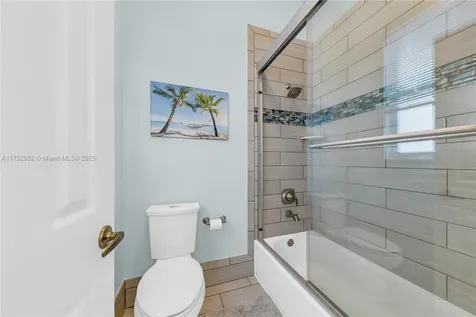 6922 E Mariposa Circle E Pembroke Pines FL 33331