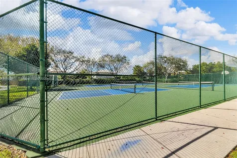 6922 E Mariposa Circle E Pembroke Pines FL 33331