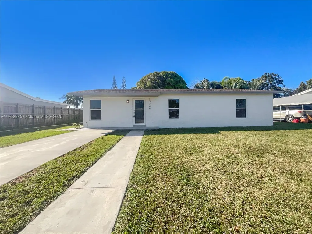 15744 SW 304th Terrace Homestead FL 33033