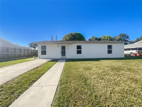 15744 SW 304th Terrace Homestead FL 33033