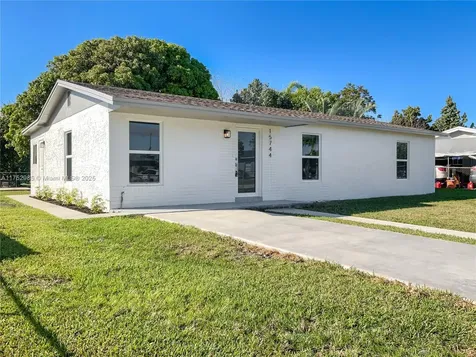 15744 SW 304th Terrace Homestead FL 33033