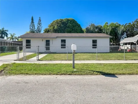 15744 SW 304th Terrace Homestead FL 33033