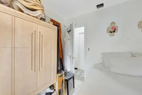 11310 SW 57th Street Miami FL 33173