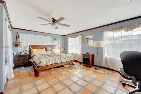 11310 SW 57th Street Miami FL 33173