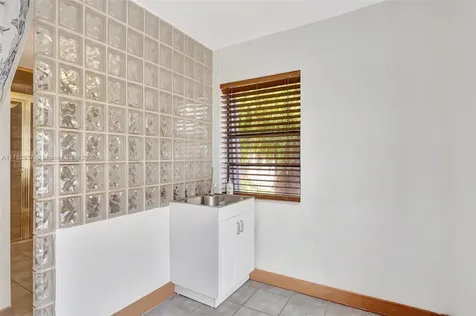 11310 SW 57th Street Miami FL 33173