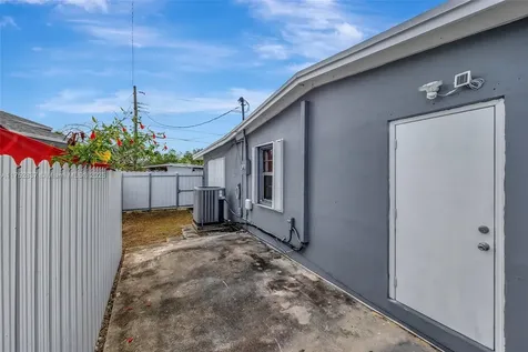 11310 SW 57th Street Miami FL 33173