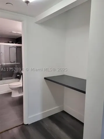 1470 NE 123rd Street North Miami FL 33161