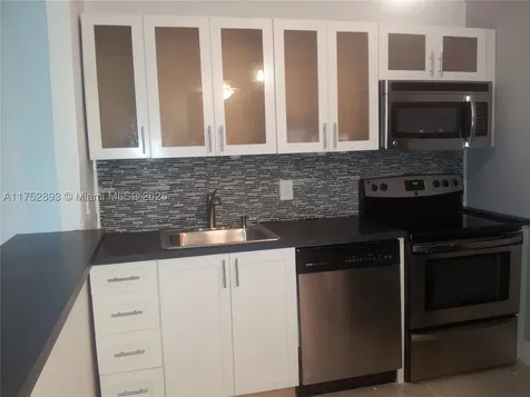 1470 NE 123rd Street North Miami FL 33161