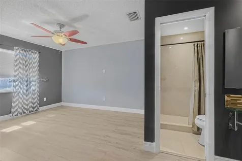 9881 W Fern Lane Miramar FL 33025