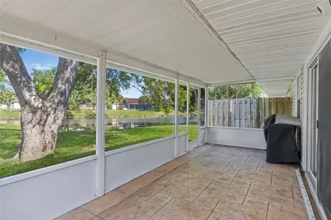 9881 W Fern Lane Miramar FL 33025