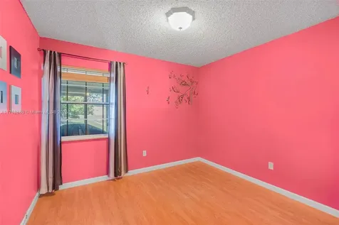 9881 W Fern Lane Miramar FL 33025