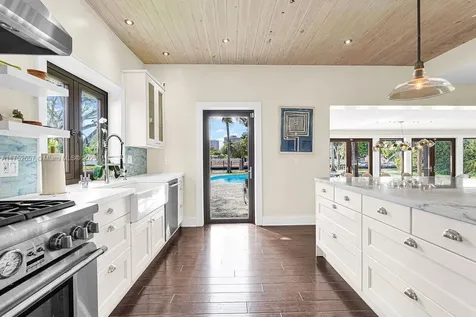928 Belle Meade Island Drive Miami FL 33138