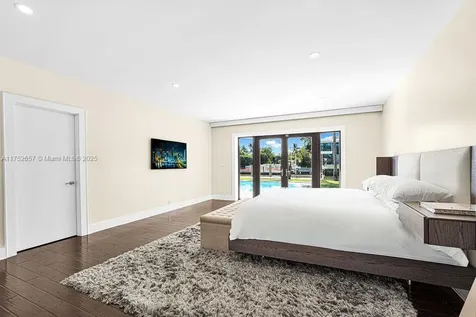 928 Belle Meade Island Drive Miami FL 33138