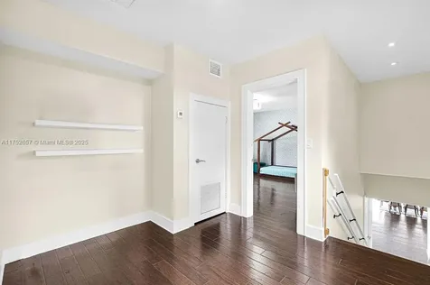 928 Belle Meade Island Drive Miami FL 33138